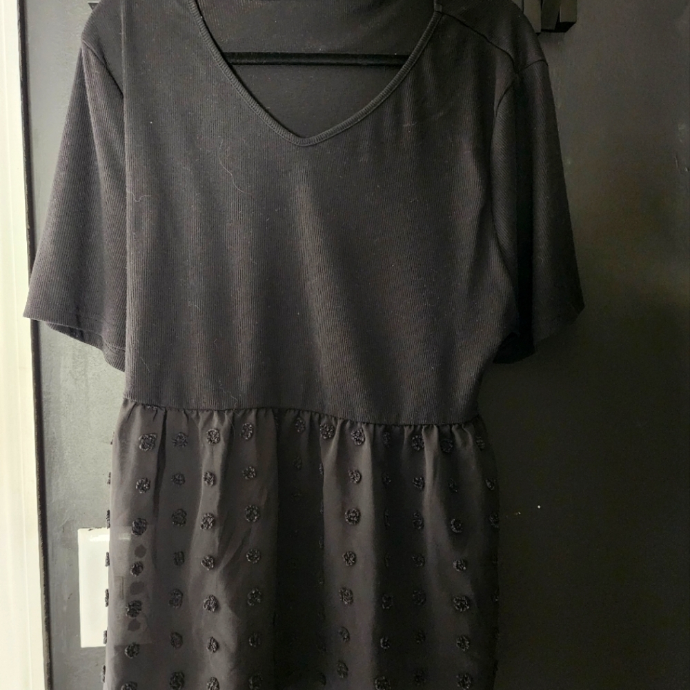 Black Chip Dot Babydoll Blouse with Tie Waist